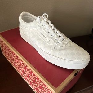 Vans White Checkerboard size 11.5 Men’s